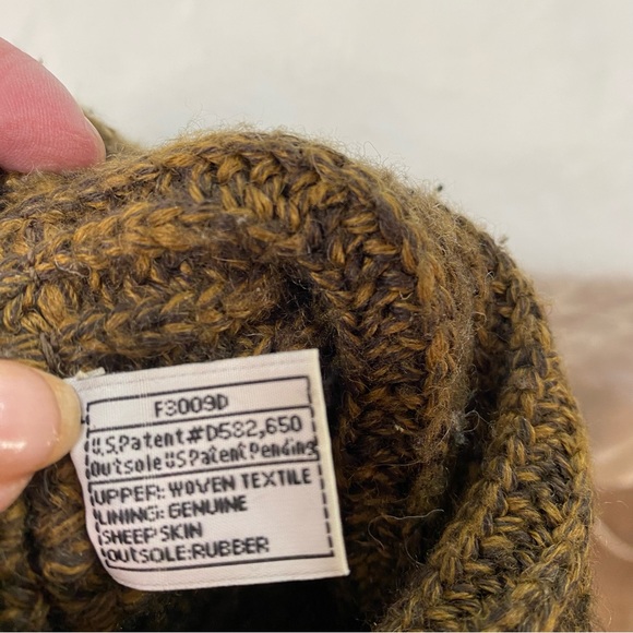 Ugg Sz 5 Classic Tall 3 Button Cardy Sweater Brown Boots sheepskin foldover - Picture 7 of 13